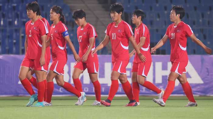 3-0！亚洲杯首个戴帽！中国女足首战未开始获1好消息，争头名有戏