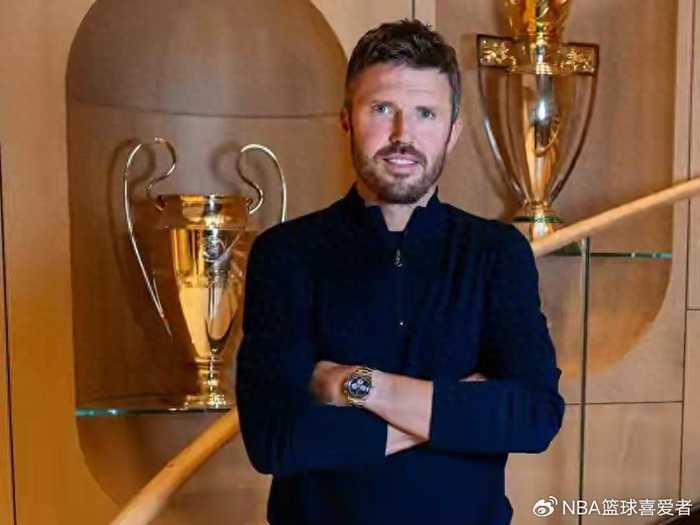 卡里克偷笑！曼联遇“送分童子”，赢球就进前三这剧本熟不熟？