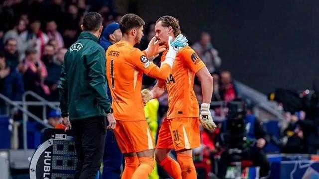 23岁生日前，出身门将世家的他收到了足以毁掉职业生涯的“礼物”