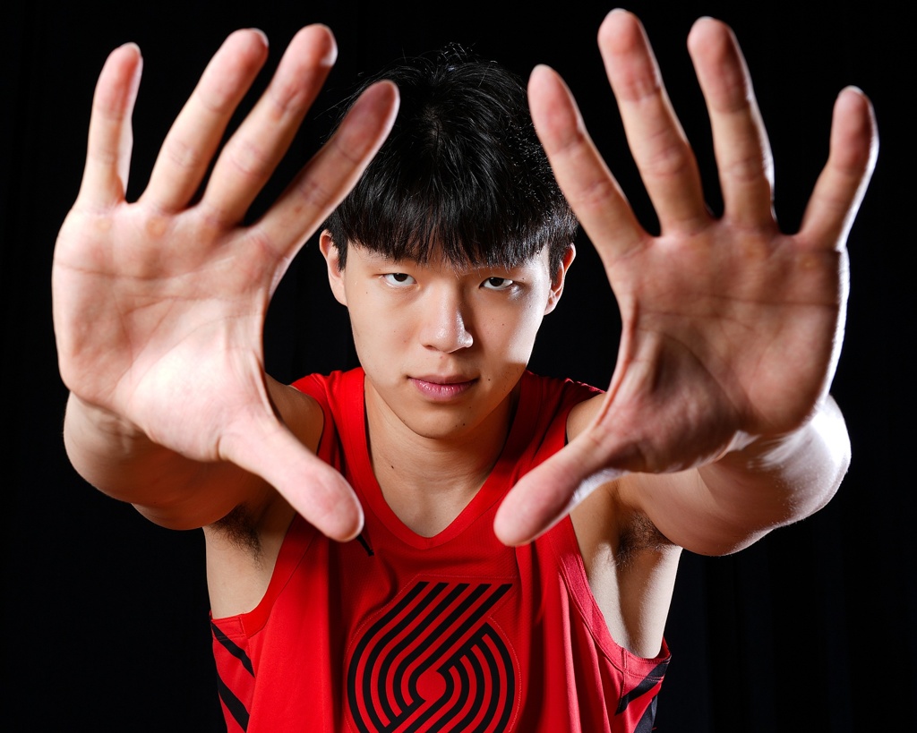 杨瀚森在开拓者的技战术打法&人员配置下 不太可能有太多出场时间